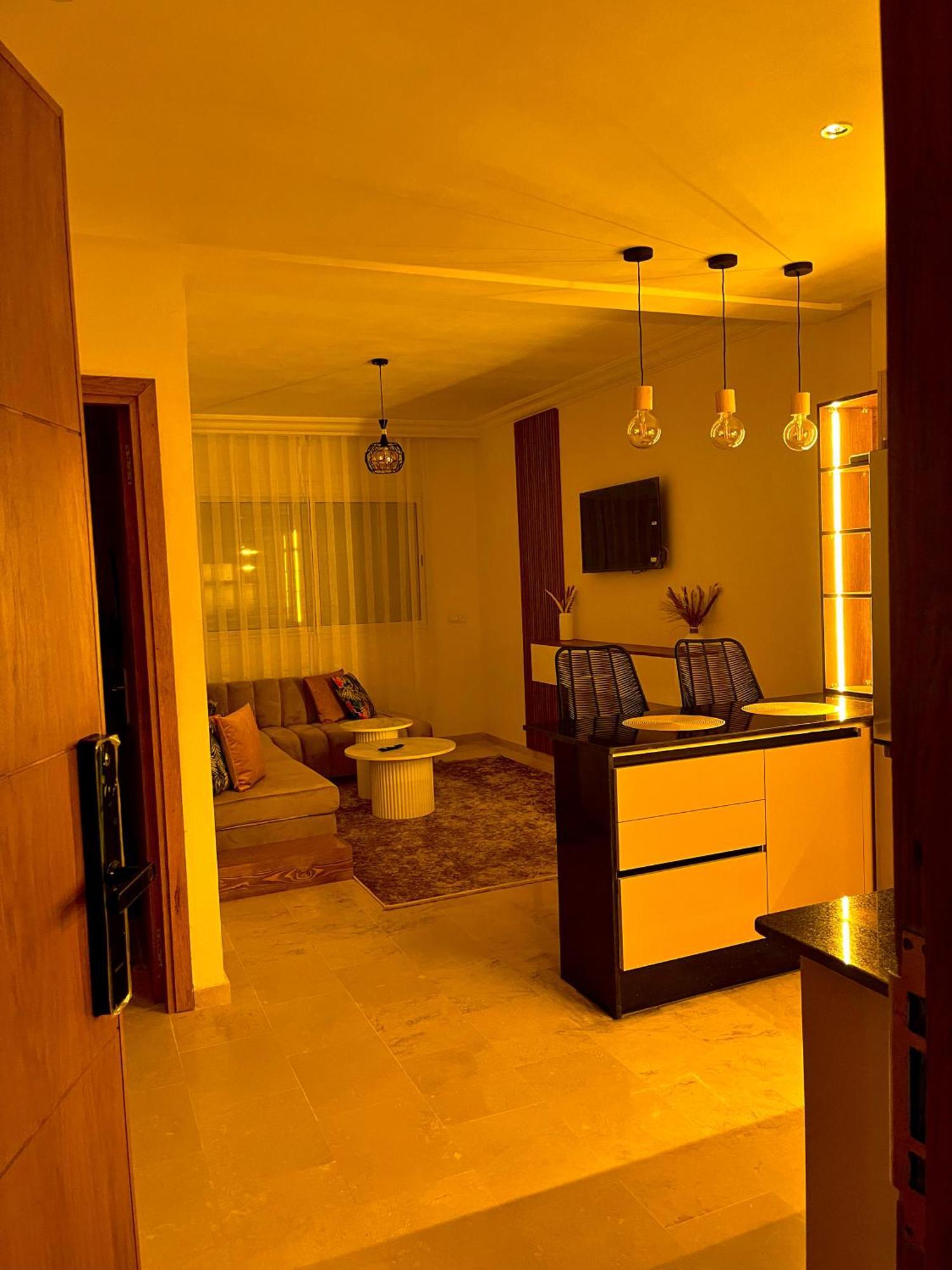 Elegant Appartement Avec Un Acces Piscine Jardin Parking Sous-Sol Et Wifi Haut Debit Fibre Optique Танжер Екстер'єр фото