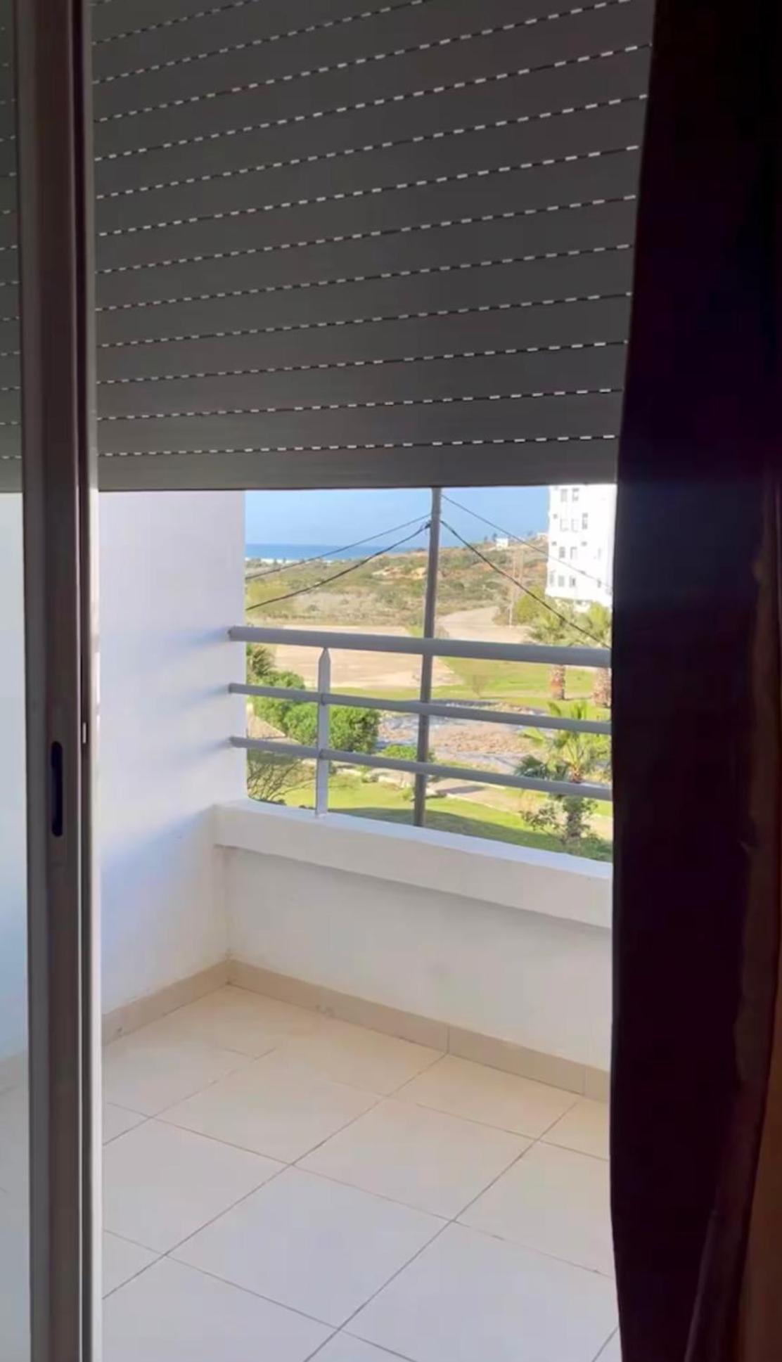 Elegant Appartement Avec Un Acces Piscine Jardin Parking Sous-Sol Et Wifi Haut Debit Fibre Optique Танжер Екстер'єр фото